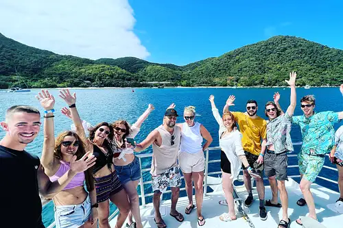 Explore Dunk Island Day Tour | From Mission Beach