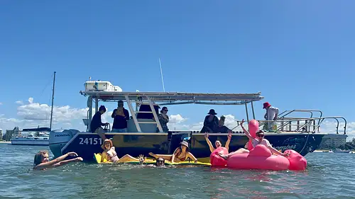 Surfers Paradise cruise