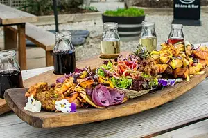 Gourmet Queenstown Food & Wine Tour